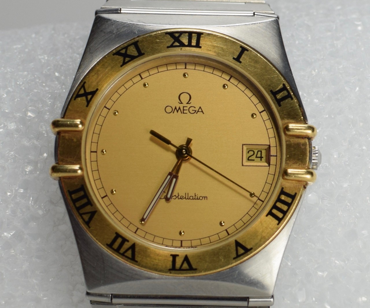 omega constellation quartz mens watch